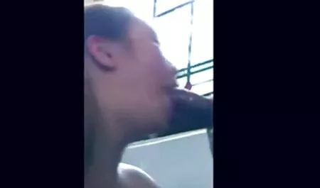 Babe want to xxxpawn have a vibrator